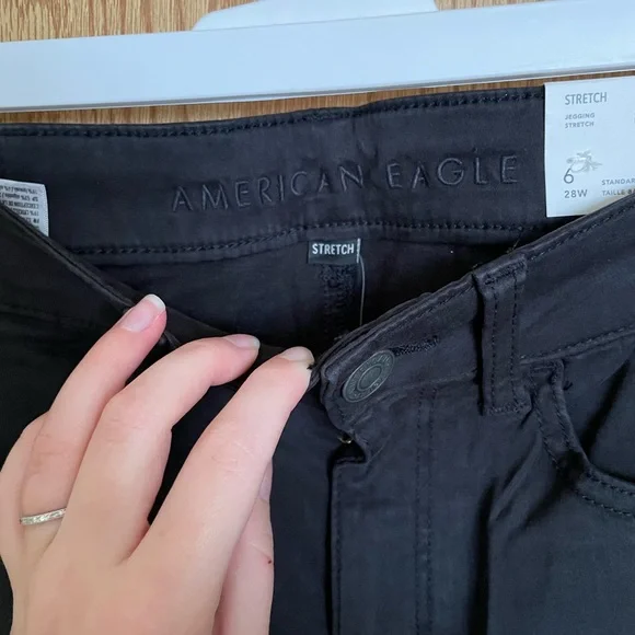 American Eagle Black Jeggings - Picture 3 of 5